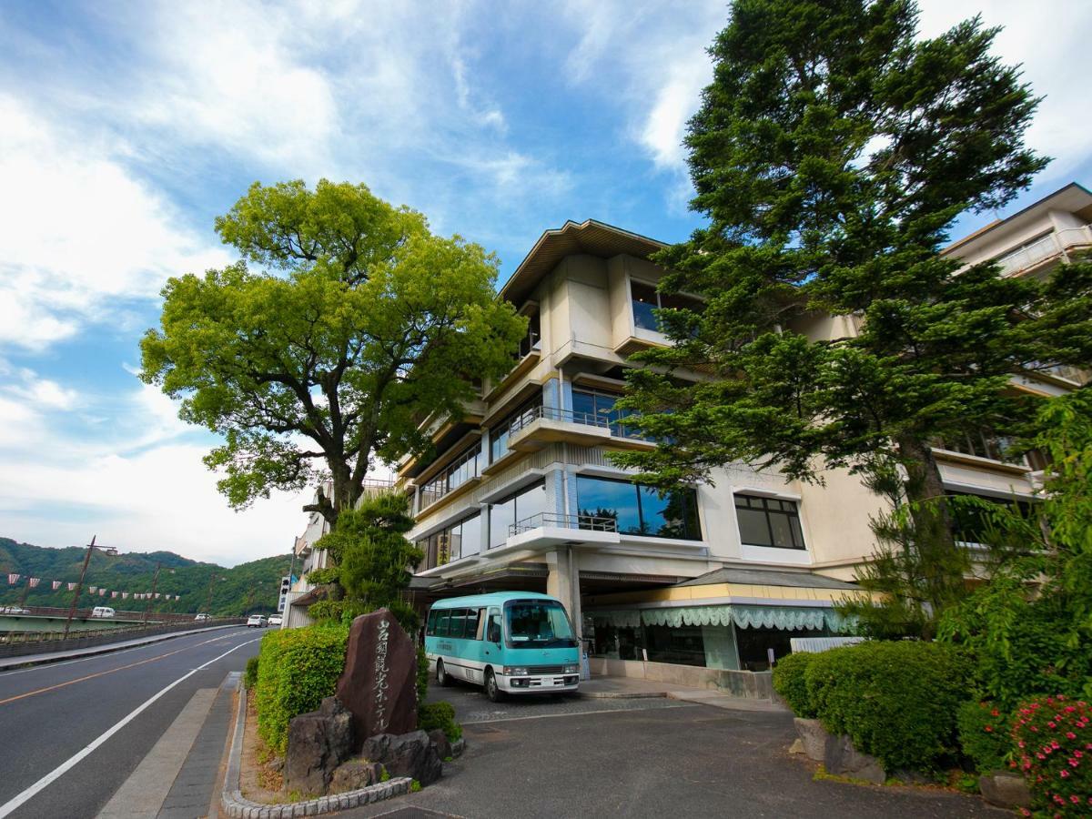 Iwakuni Kokusai Kanko Hotel Ngoại thất bức ảnh