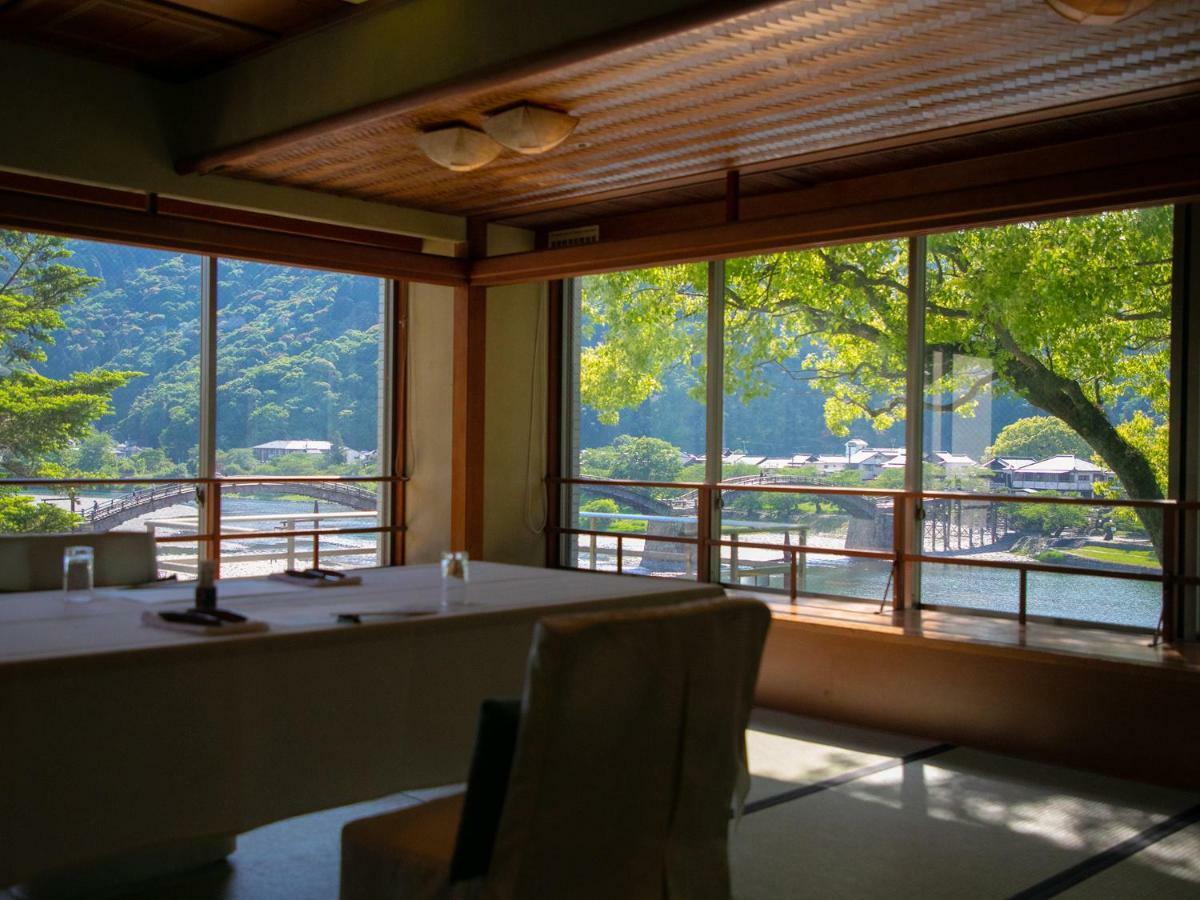 Iwakuni Kokusai Kanko Hotel Ngoại thất bức ảnh