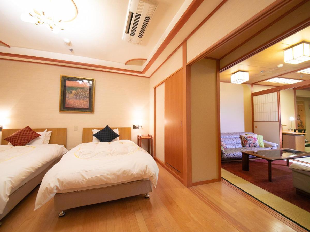 Iwakuni Kokusai Kanko Hotel Ngoại thất bức ảnh