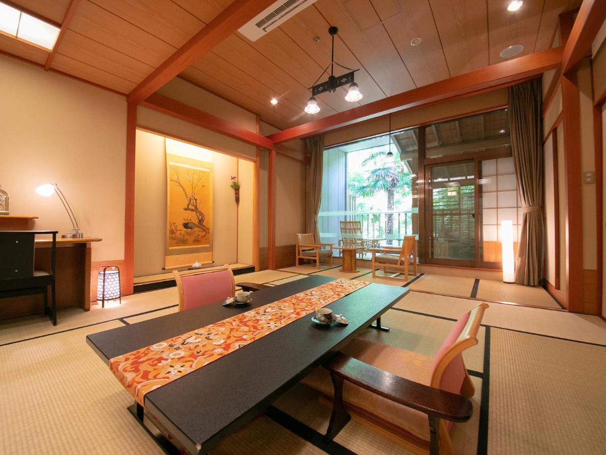 Iwakuni Kokusai Kanko Hotel Ngoại thất bức ảnh